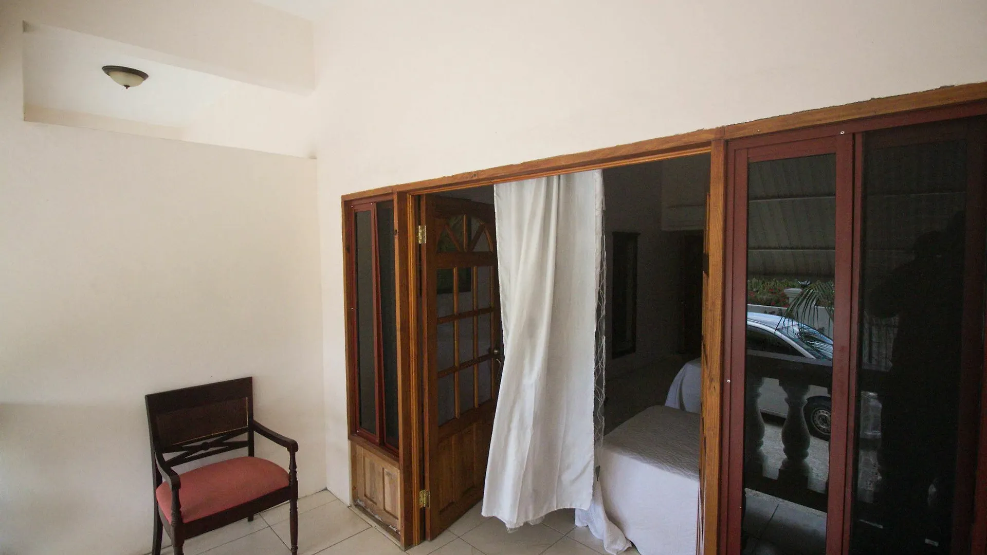 Chateau Margarite Bed And Breakfast Montego Bay 3*,