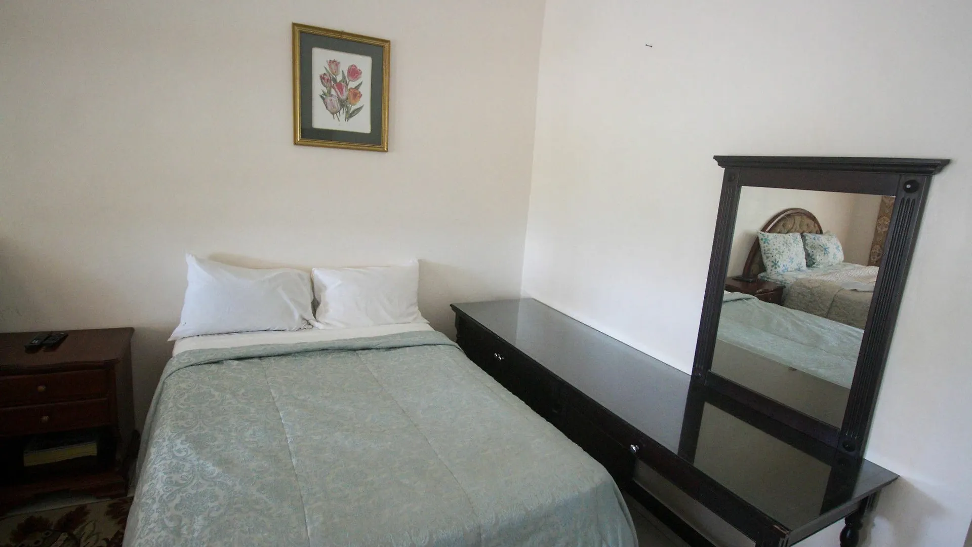 Chateau Margarite Bed And Breakfast مونتيغو باي